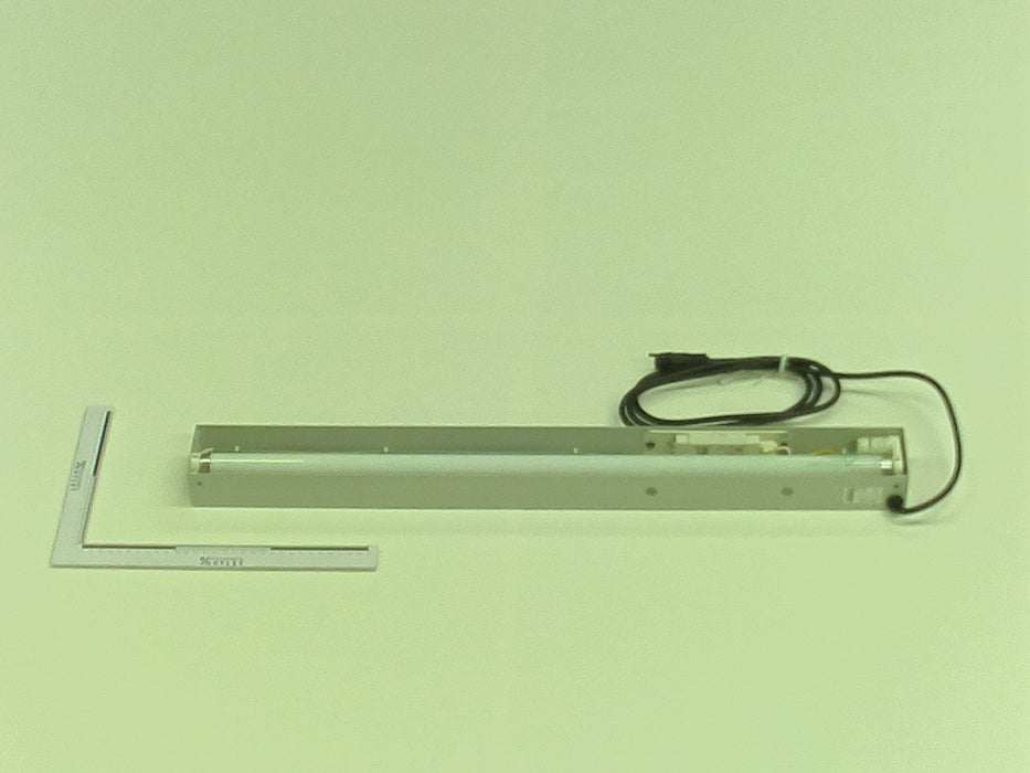 Delivery lamp 230VAC/16W 2m Ltg. - L2.117.1402/01 - Auslageleuchte 230VAC/16W 2m Ltg.